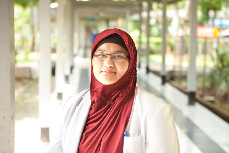 インドネシア人の女性医師